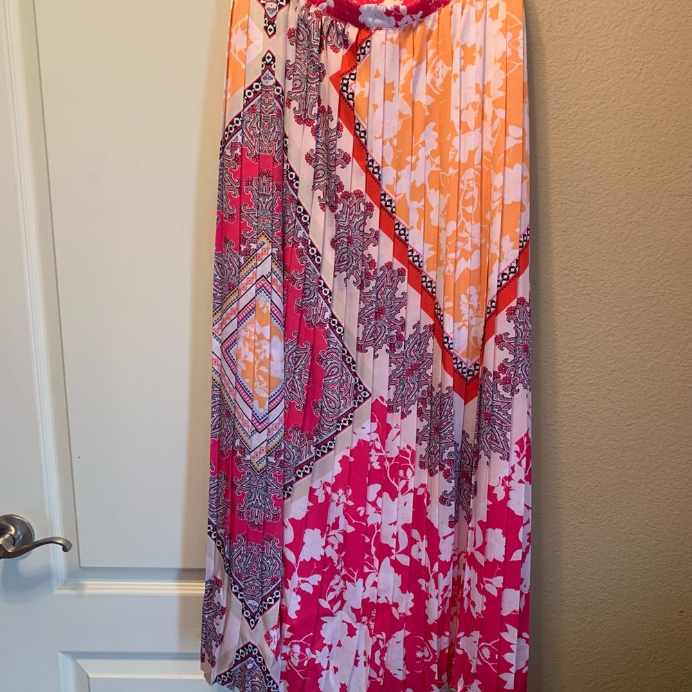 Chico’s pleated pink multi- color skirt